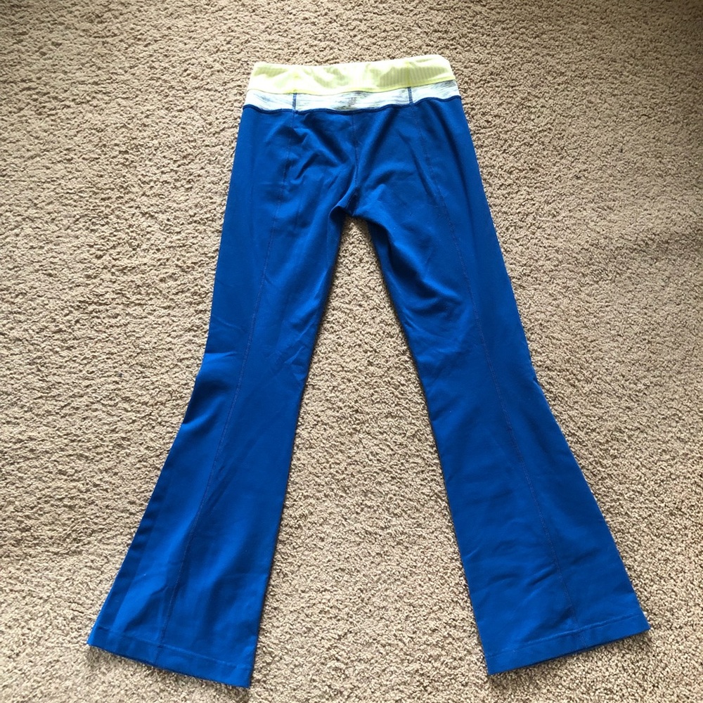 Lululemon athletic flare yoga pants